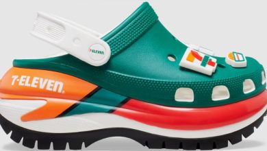 Popular shoemaker, Crocs, has teamed up with Dallas-based 7-Eleven to bring us three limited-edition styles Crocs