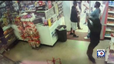 Fort Lauderdale convenience store, where a young man was killed earlier this year, is facing lawsuit by the victim’s mother