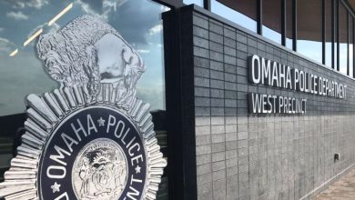 Police officers to see major salary bump after Omaha City Council approves pay raise