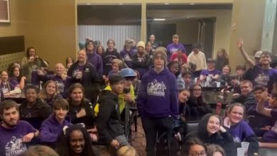 Bellevue East High receives heartwarming band support